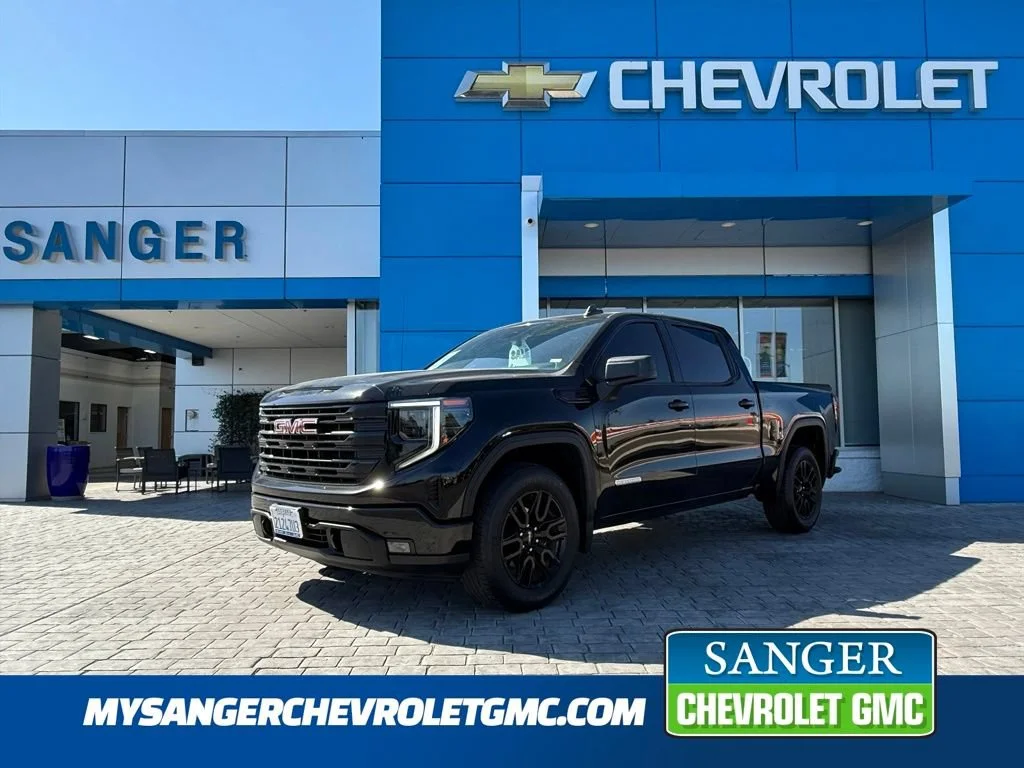 Used 2023 Onyx Black GMC Elevation image 1