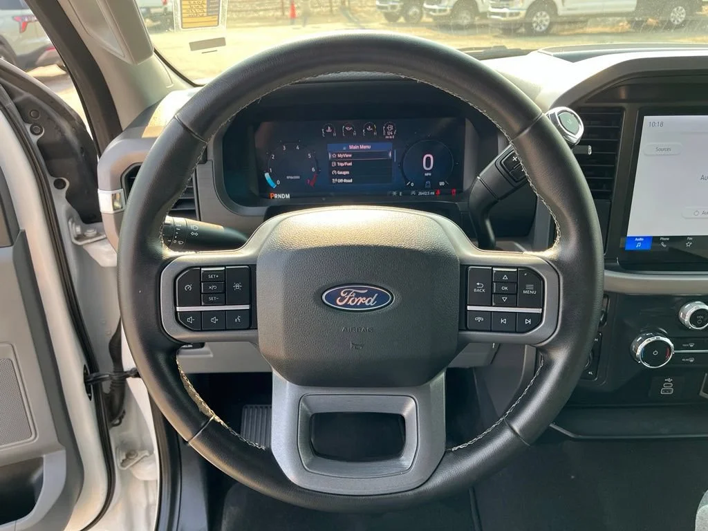 Used 2025 White Ford XLT image 11