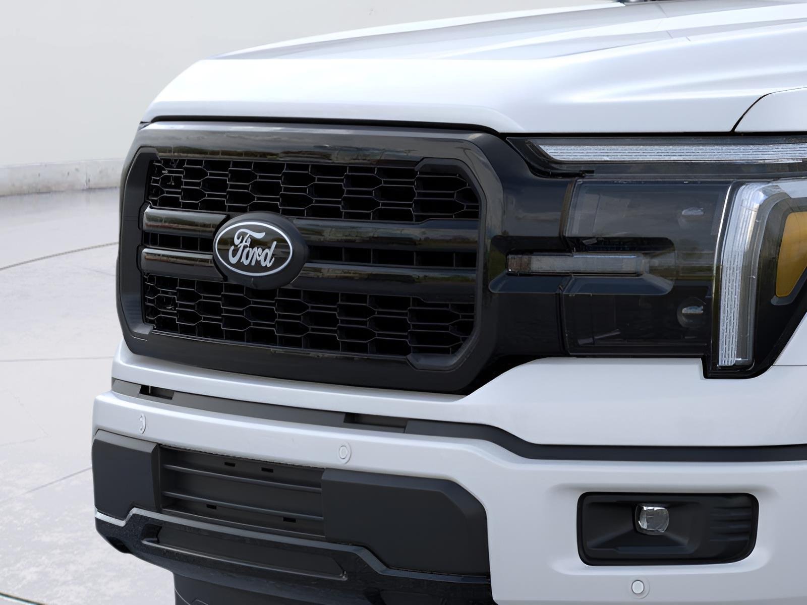 New 2026 Star White Metallic Tri-Coat Ford Lariat® image 17