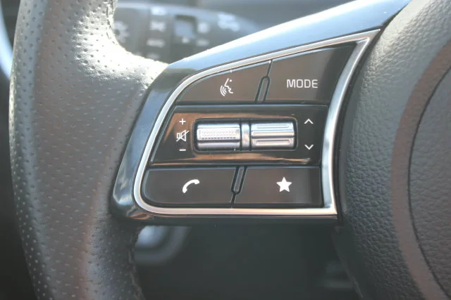 Used 2024 White Kia SX image 15