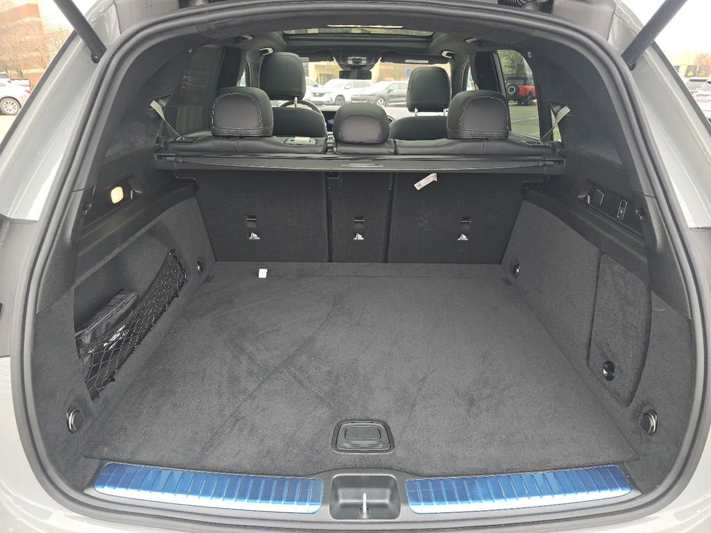 New 2026 MANUFAKTUR Alpine Grey Mercedes-Benz GLE 63 S AMG® image 18