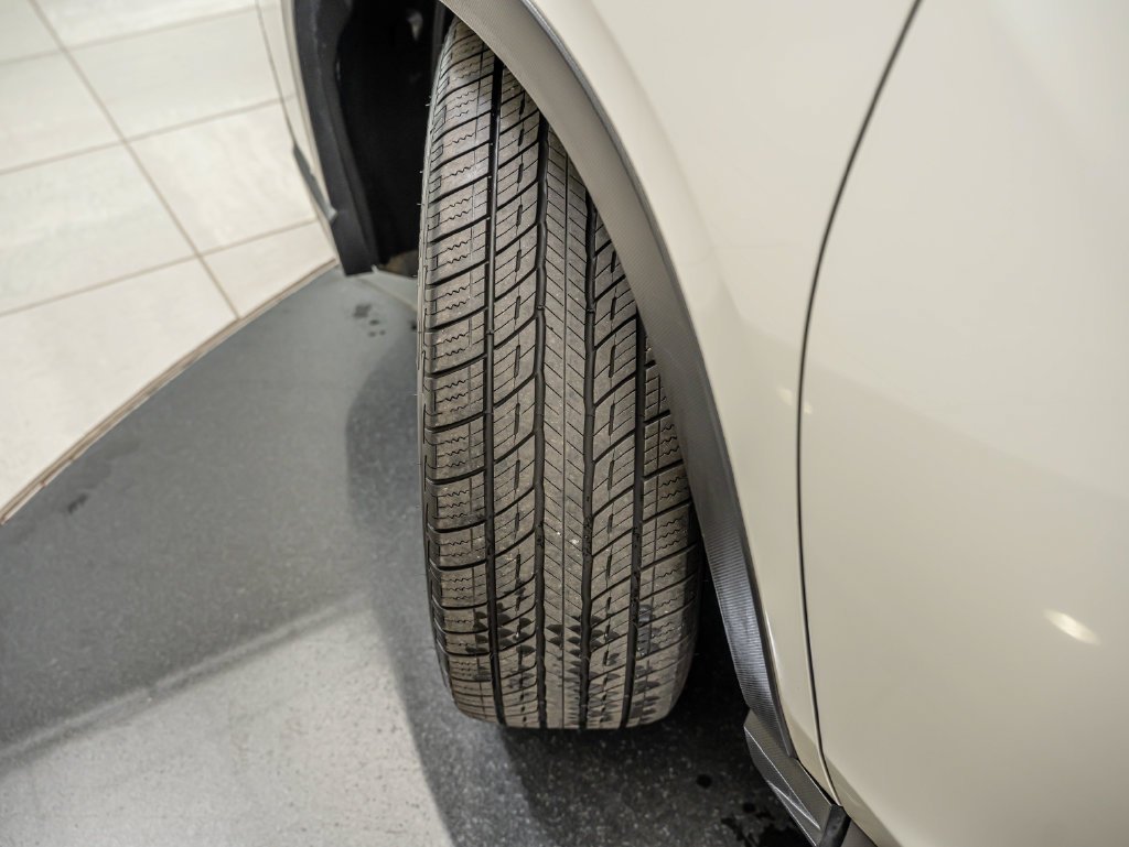 Used 2023 Crystal White Pearl Subaru Limited image 42