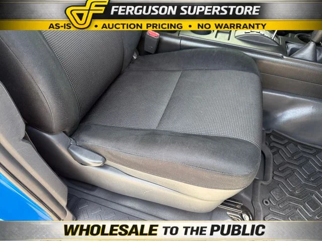 Used 2007 White Toyota Base image 27