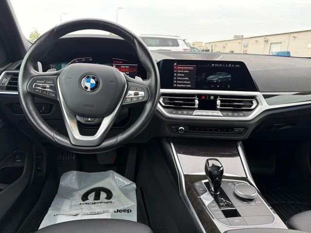 Used 2020 Blue BMW 330i xDrive image 9