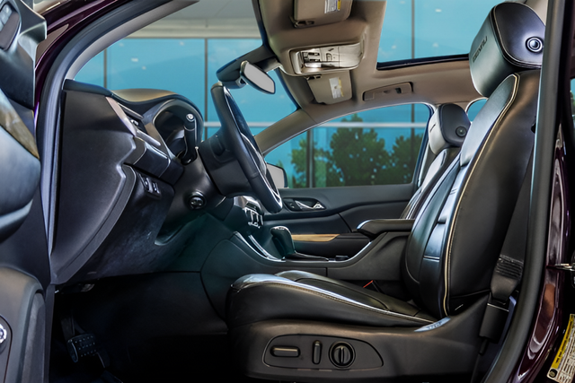 Used 2017 Red GMC Denali image 30