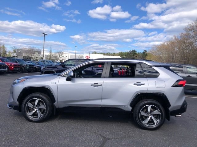 Used 2023 Silver Toyota SE image 6