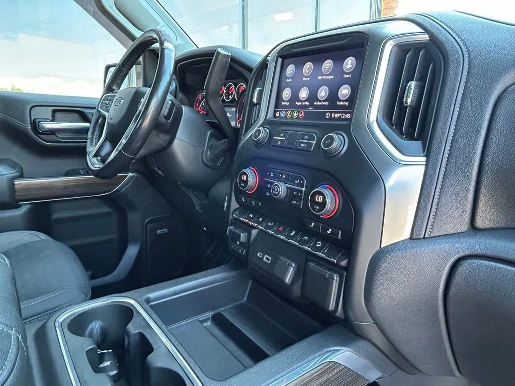 Used 2020 CAJUN RED TINTCOAT Chevrolet RST image 46
