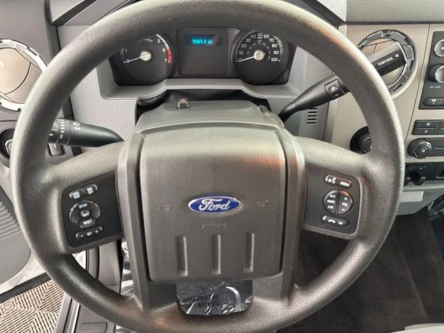 Used 2014 White Ford XLT image 23