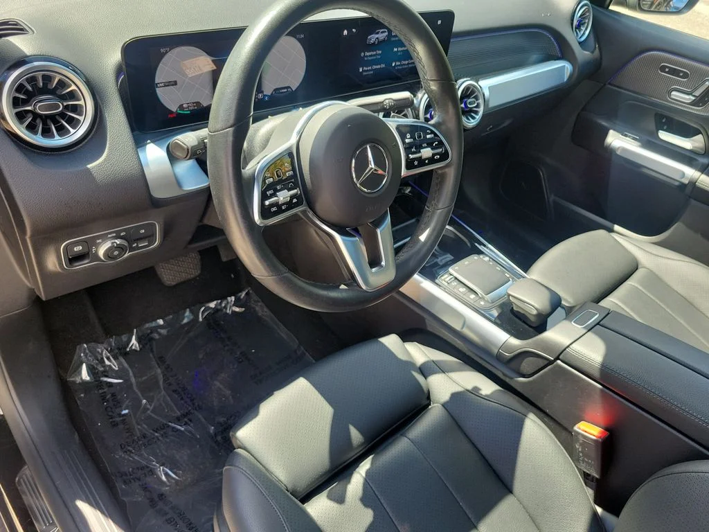 Used 2023 Black Mercedes-Benz 300 image 25