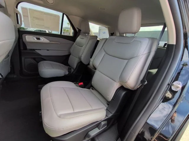 New 2026 Black Ford Active image 16