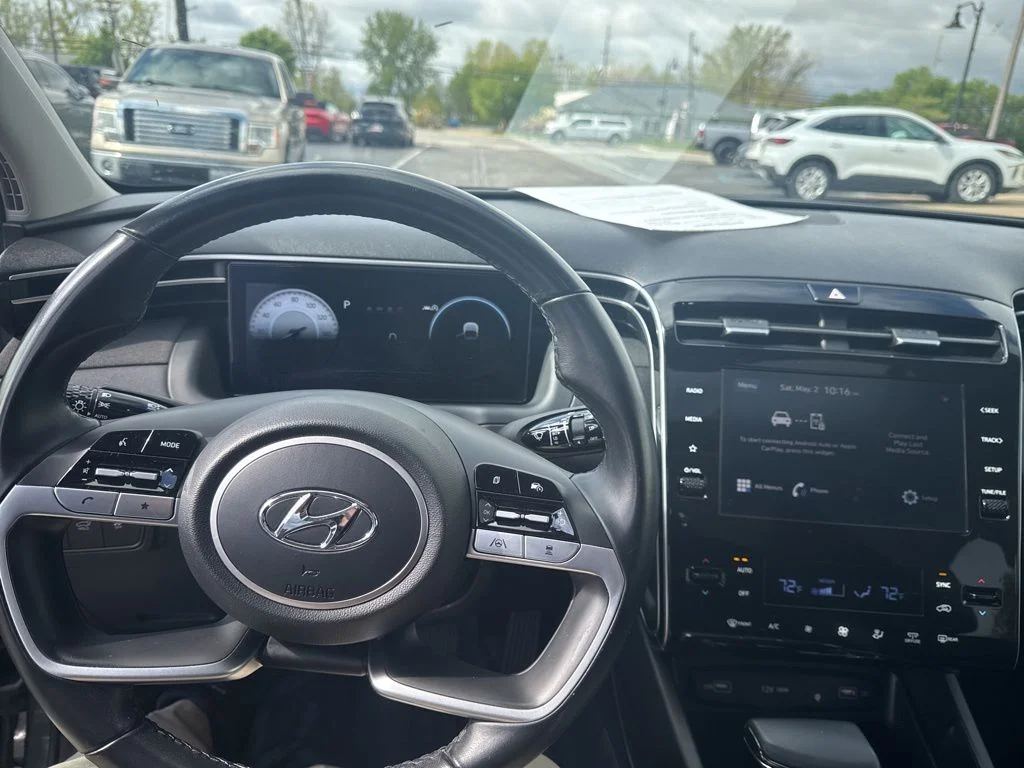 Used 2022 Gray Hyundai SEL image 18