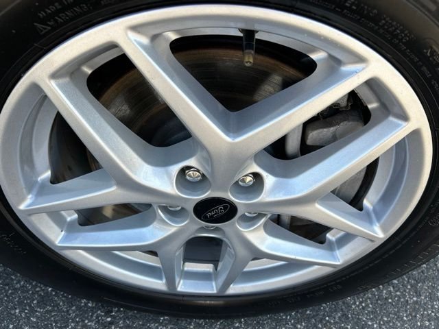 Used 2024 Black Ford SEL image 9