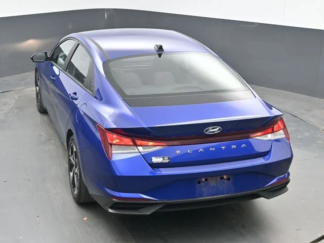 Used 2023 Blue Hyundai SEL image 22