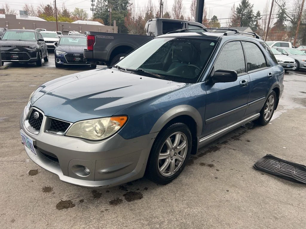Used 2007 Blue Subaru Outback Sport image 2