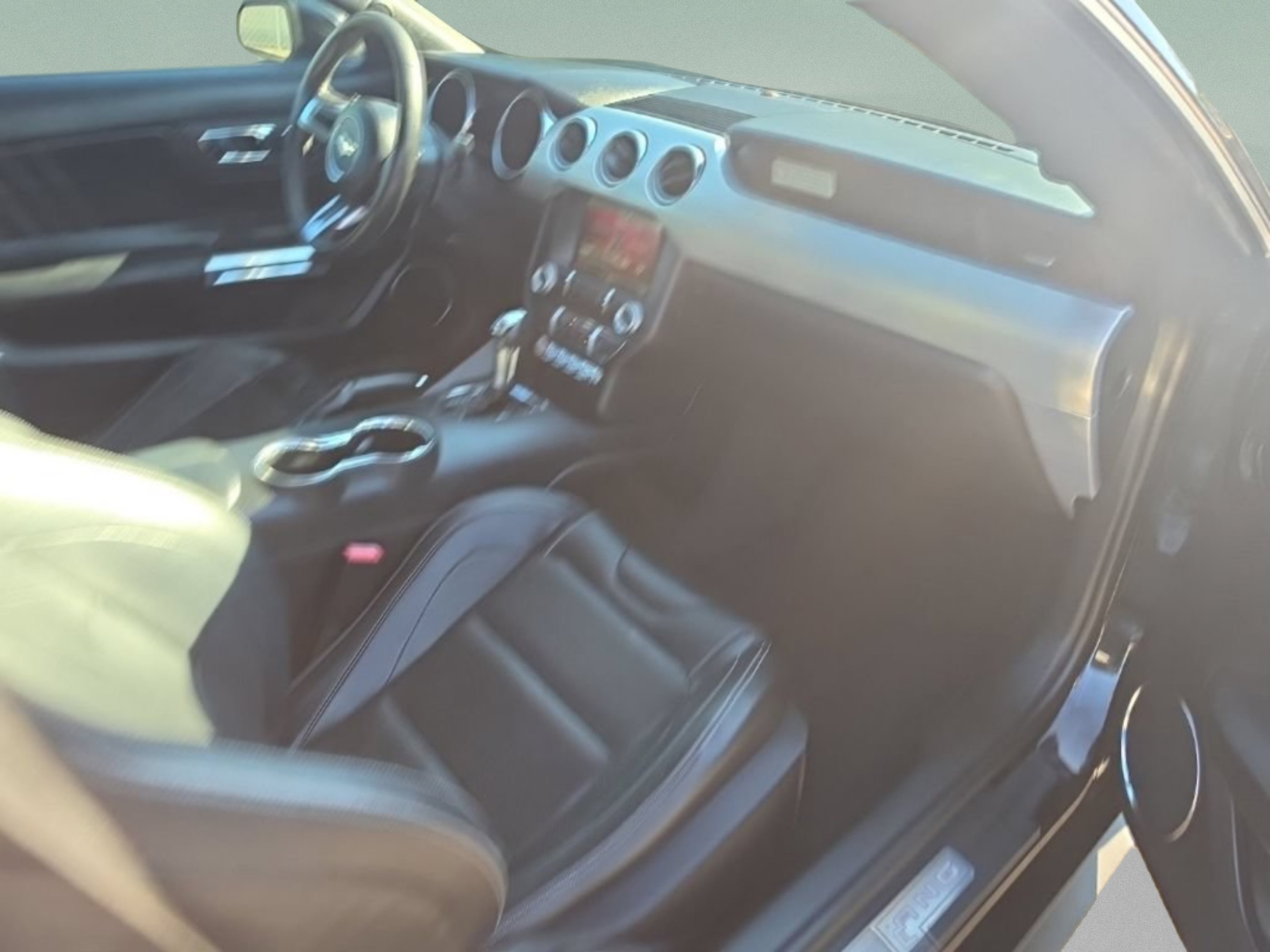 Used 2015 Black Ford GT Premium image 27