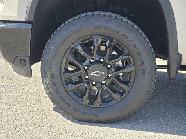 2026 Chevrolet Silverado 2500 HD Custom - Photo 9