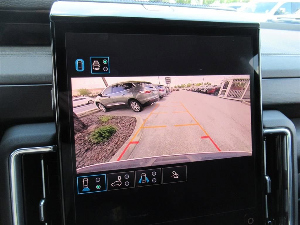 Used 2025 Summit White GMC Denali image 28