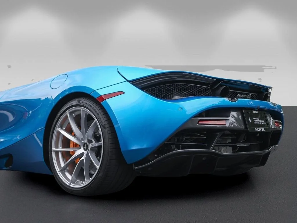 Used 2022 Ludus Blue McLaren Performance image 18