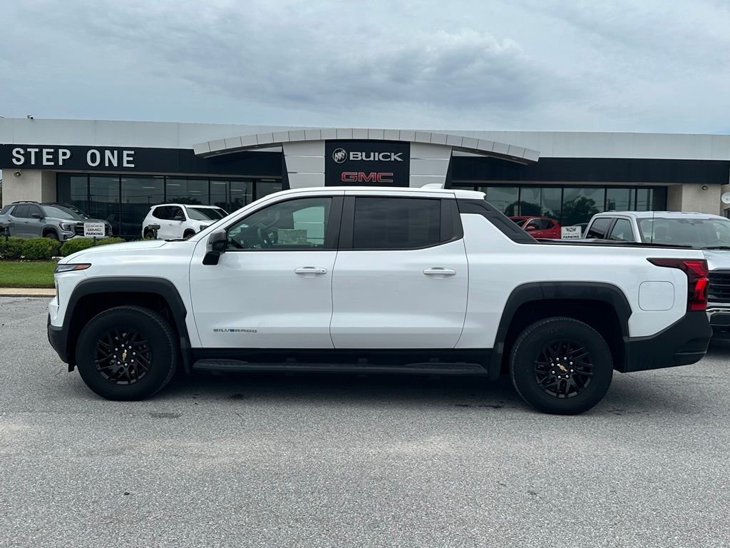 Used 2024 White Chevrolet Work Truck image 3