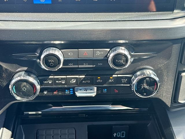 New 2026 Agate Black Metallic Ford Lariat image 49