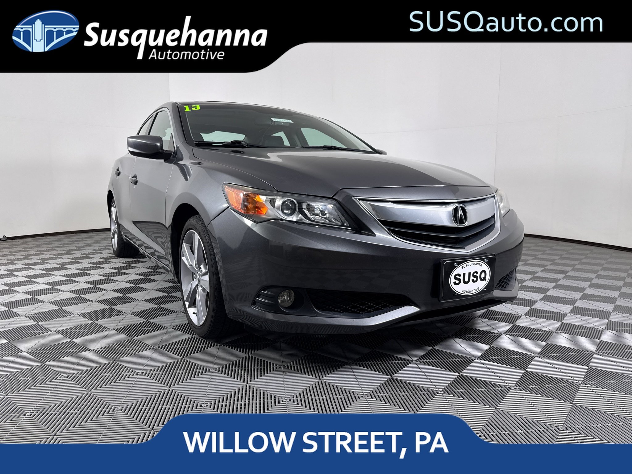 2013 Acura ILX 2.0L FWD with Premium Package