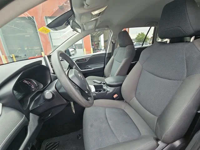Used 2025 Gray Toyota LE image 22