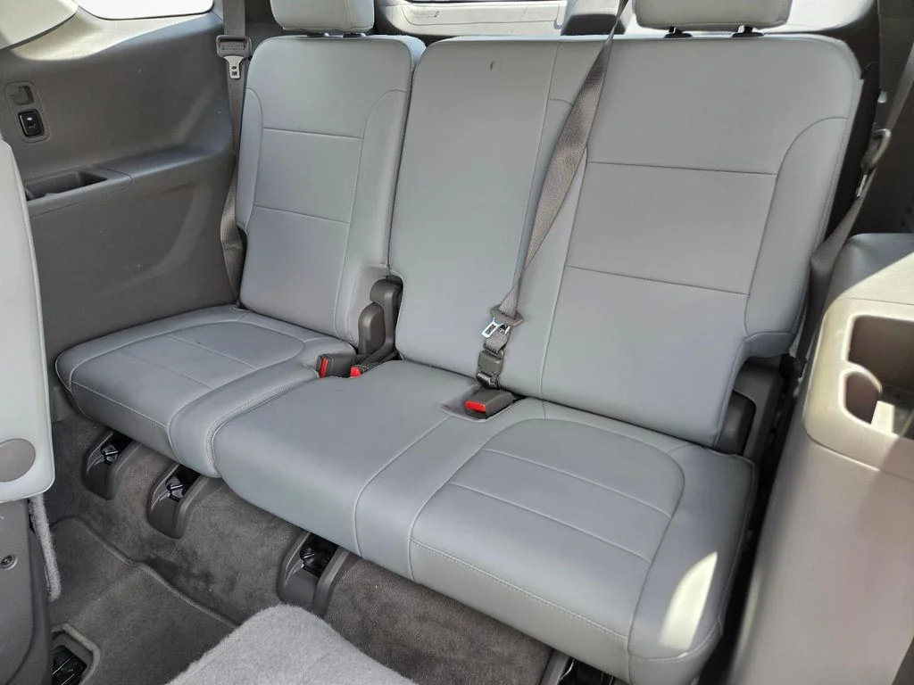 Used 2019 Beige Chevrolet Premier image 19