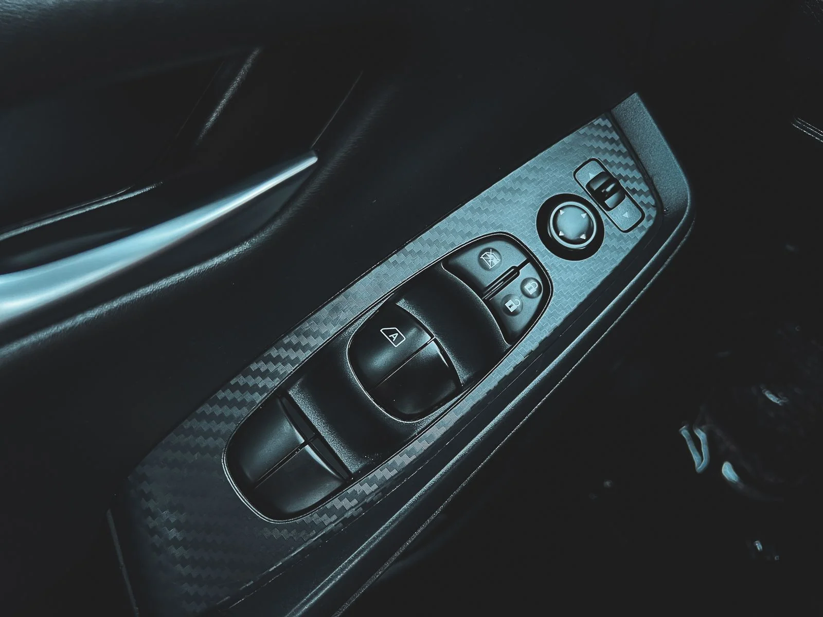 2024 Nissan Sentra SV - Photo 30