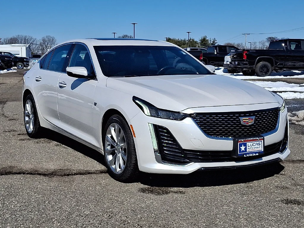 Used 2020 Crystal White Tricoat Cadillac Premium Luxury image 2