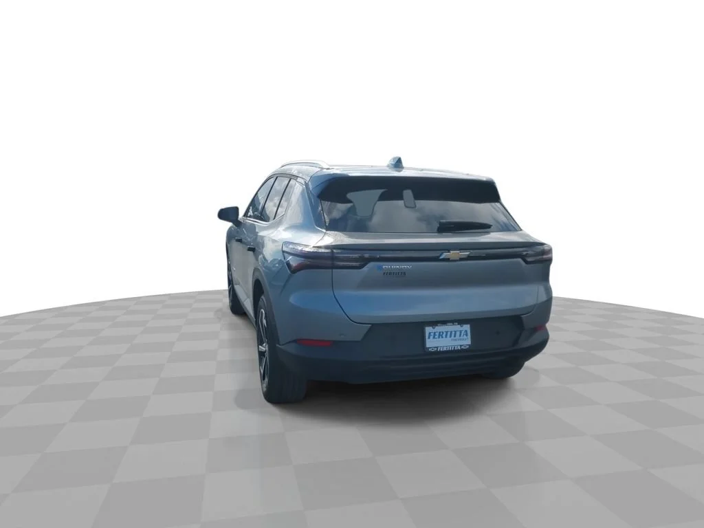 New 2026 Sterling Gray Metallic Chevrolet LT image 7