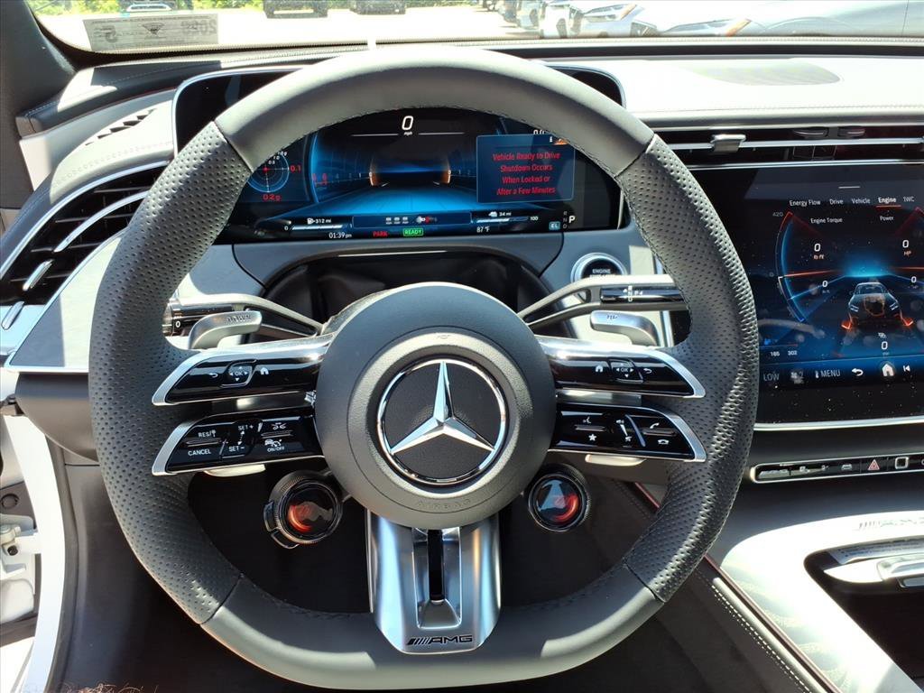 New 2026 MANUFAKTUR Moonlight White Magno Mercedes-Benz AMG® E 53 E 4MATIC+ Sedan image 34