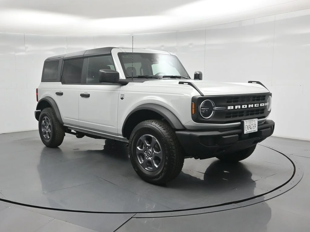 New 2026 Avalanche Gray Ford Big Bend image 44