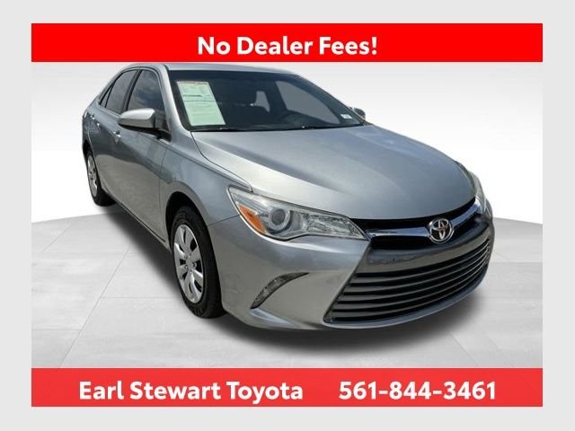 Used 2017 Silver Toyota LE image 1