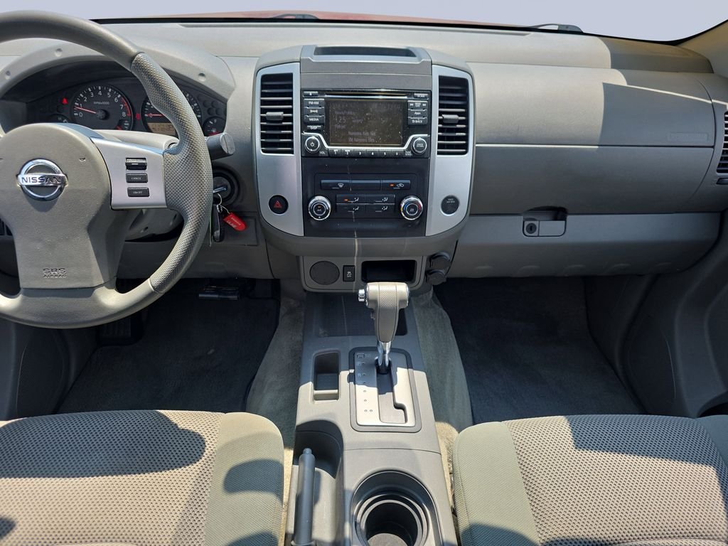 2016 Nissan Frontier SV - Photo 14