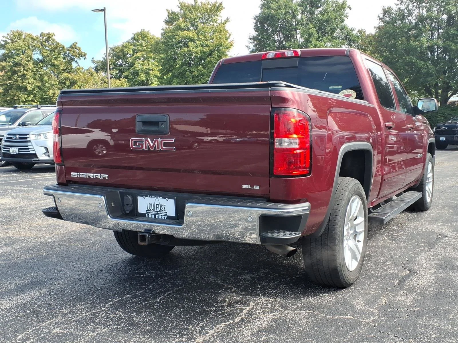 Used 2015 Sonoma Red Metallic GMC SLE image 3