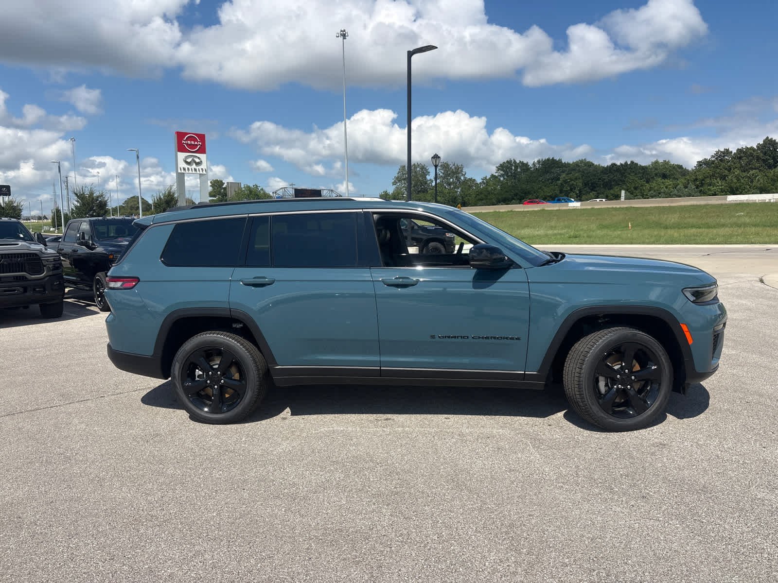 New 2026 Steel Blue Jeep Limited image 11