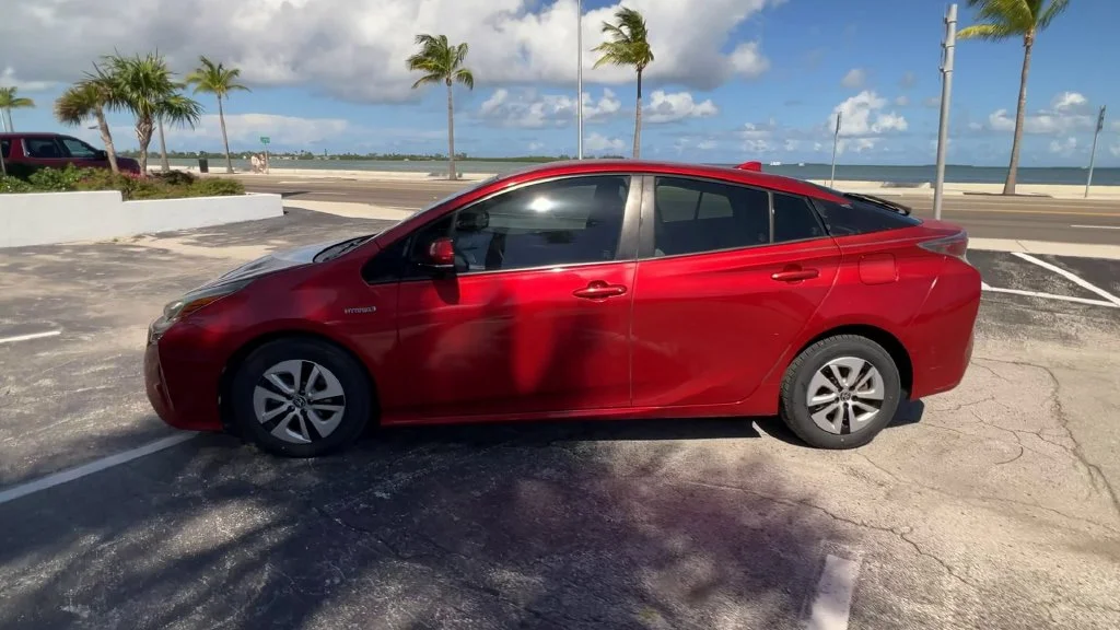 Used 2017 Red Toyota Four image 6
