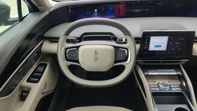 2025 Lincoln Nautilus Reserve - Photo 18