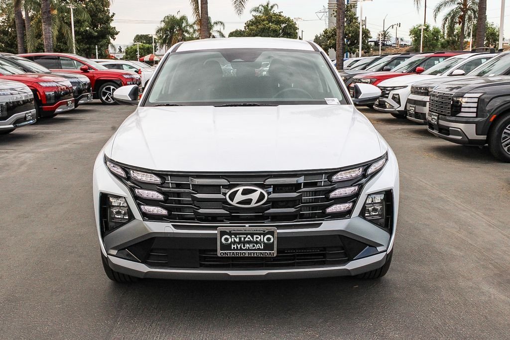 New 2026 White Hyundai Blue SE image 3