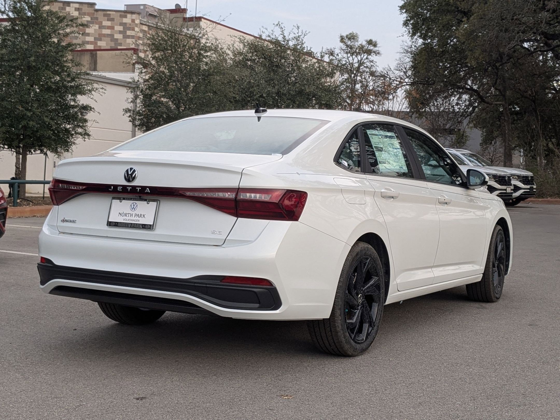 New 2026 Opal White Pearl Volkswagen SE image 2