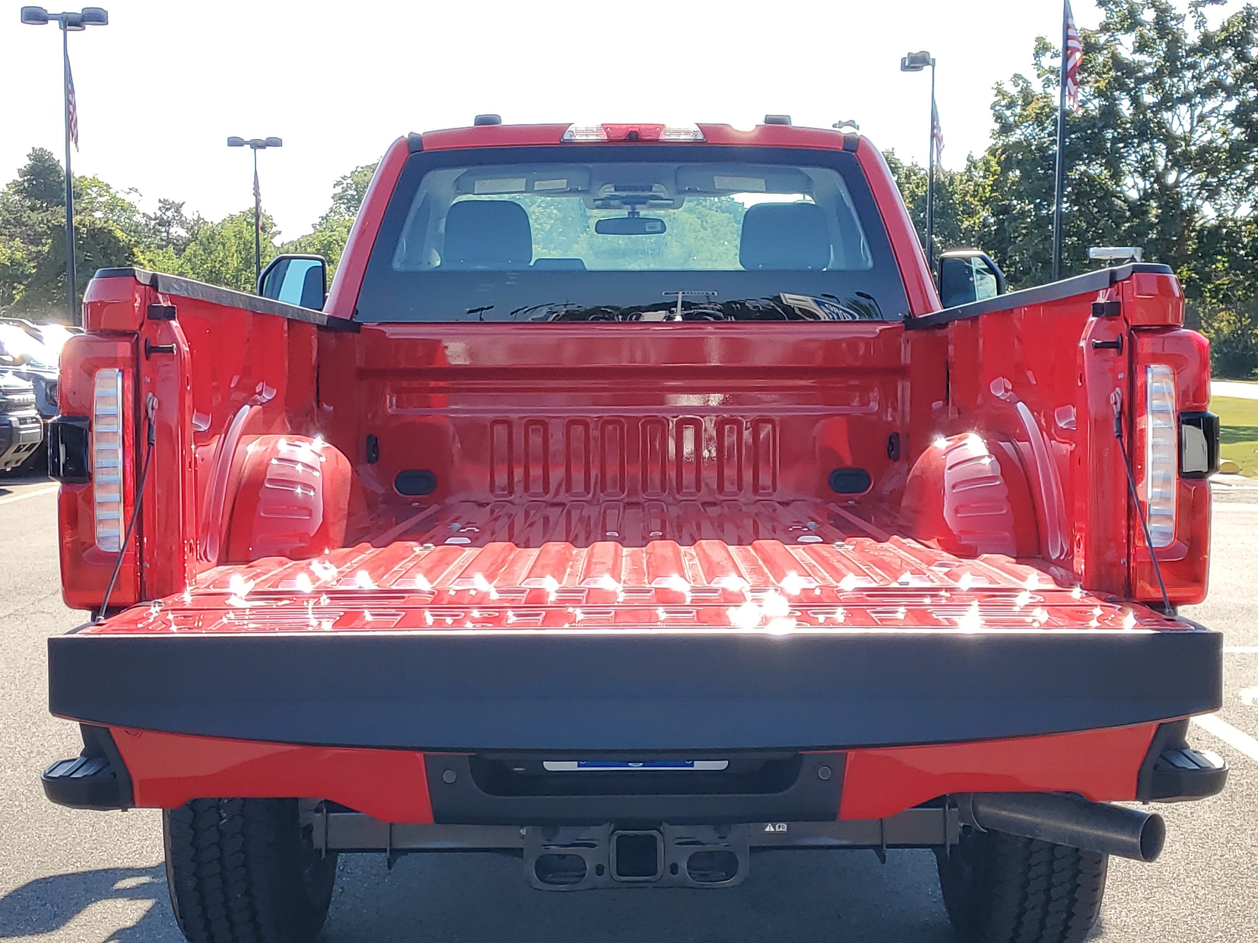 2025 Ford F-250 Super Duty XL - Photo 9