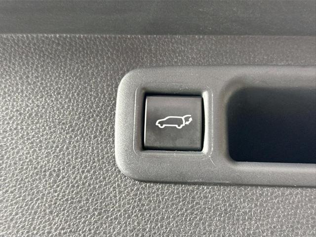 Certified Used 2024 MAGNETIC GRAY MET. Toyota  image 36