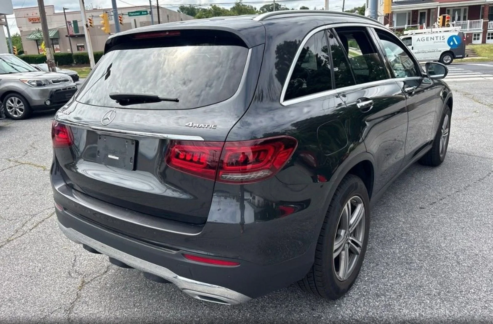 Used 2020 Black Mercedes-Benz GLC 300 image 5