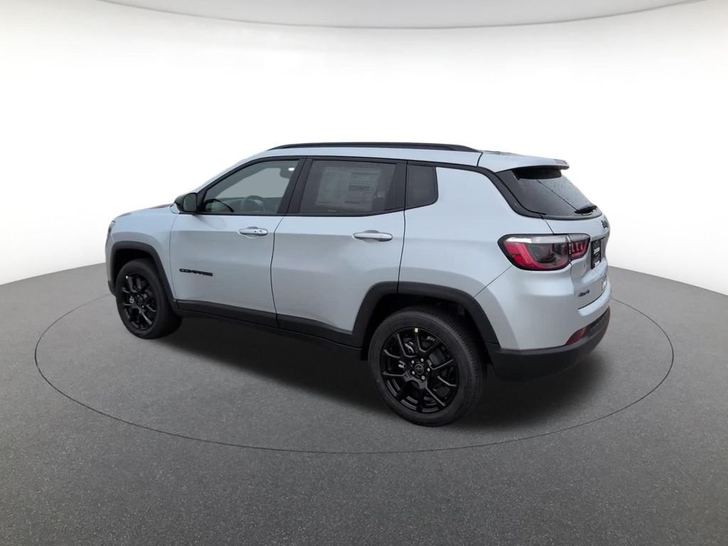 New 2026 Silver Jeep Latitude image 10