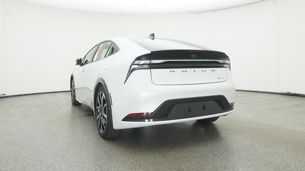New 2026 Wind Chill Pearl Toyota XSE image 15