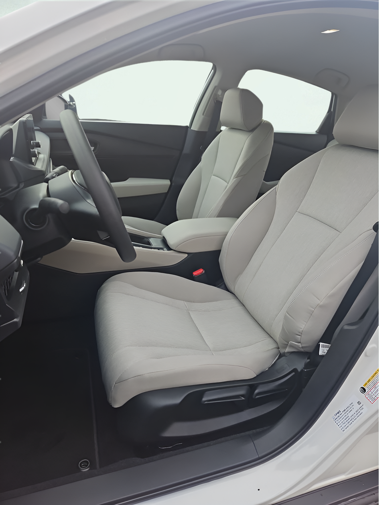 2025 Honda Accord LX - Photo 10