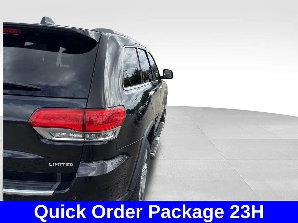 Used 2014 Black Jeep Limited image 5