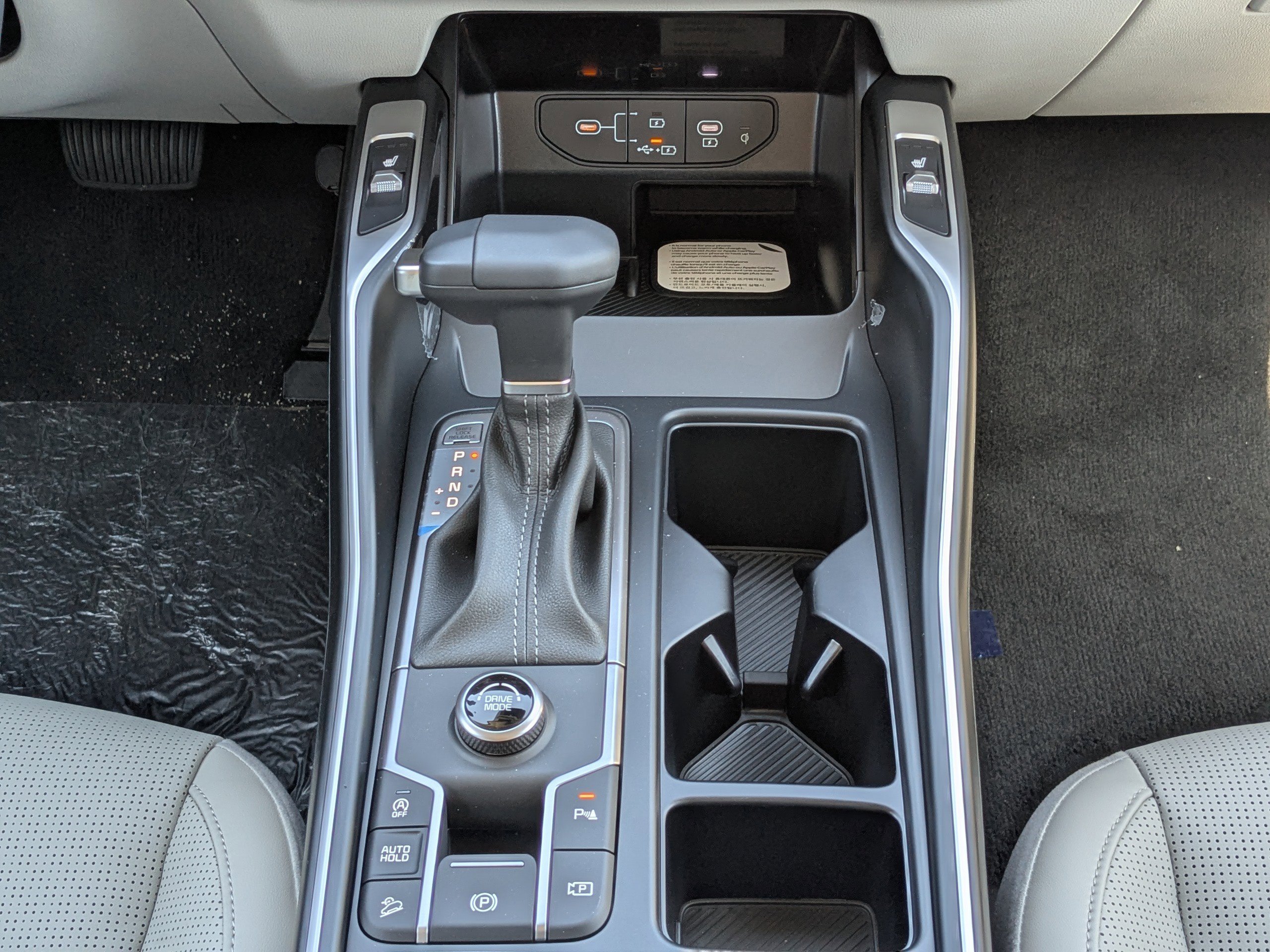 New 2026 Glacial White Pearl Kia S image 25