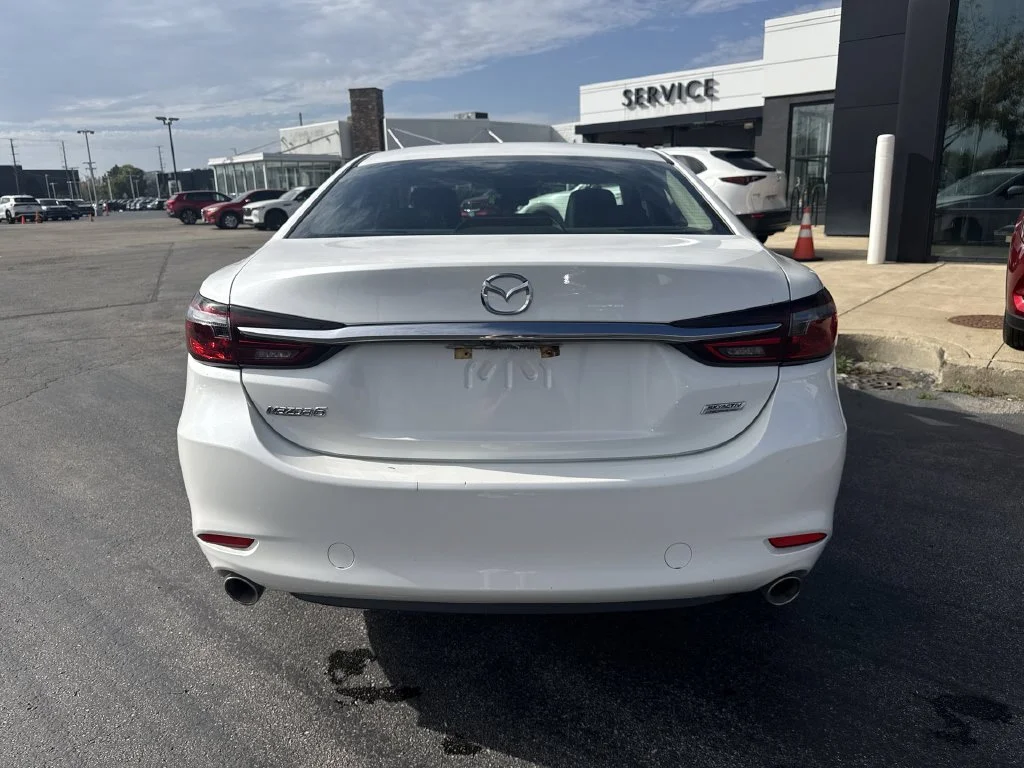 Used 2018 White Mazda Touring image 2