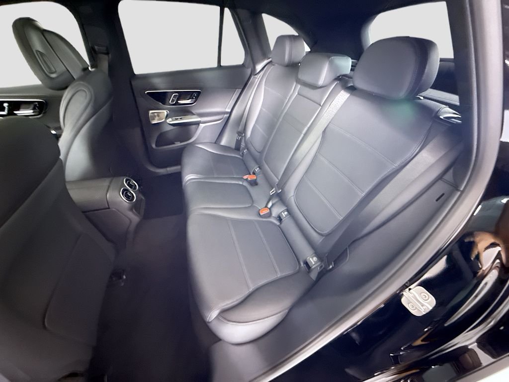 New 2026 Black Mercedes-Benz GLC 300 image 21